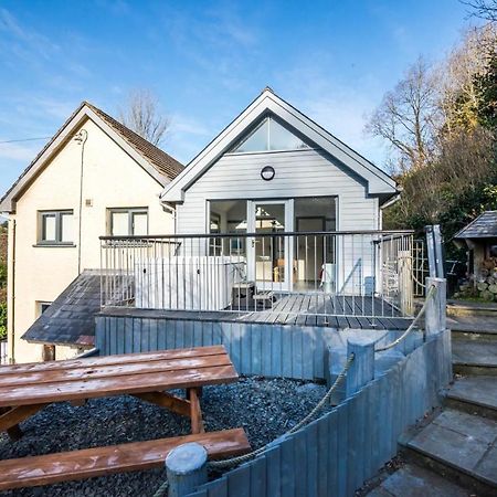 Rock Cottage - 3 Bedroom Holiday Home - Fishguard Exterior photo